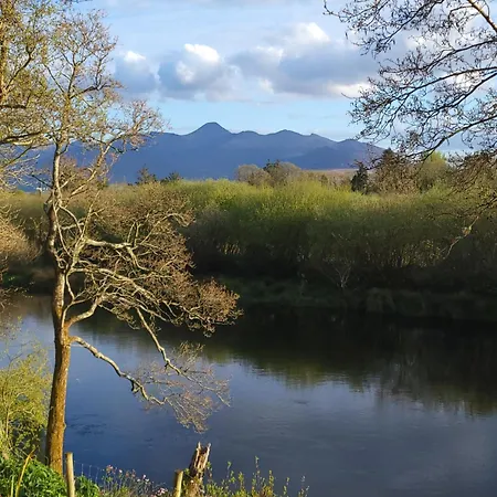 The Ring Of Kerry Riverside Appartement *